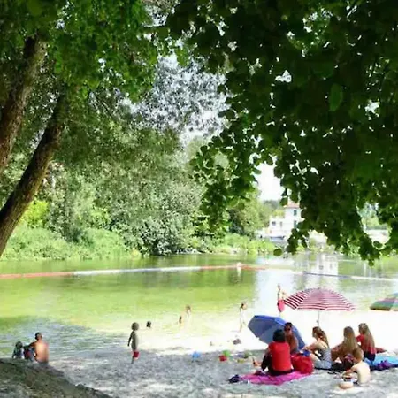 Ile De Malvy Holiday home Saint-Simeux